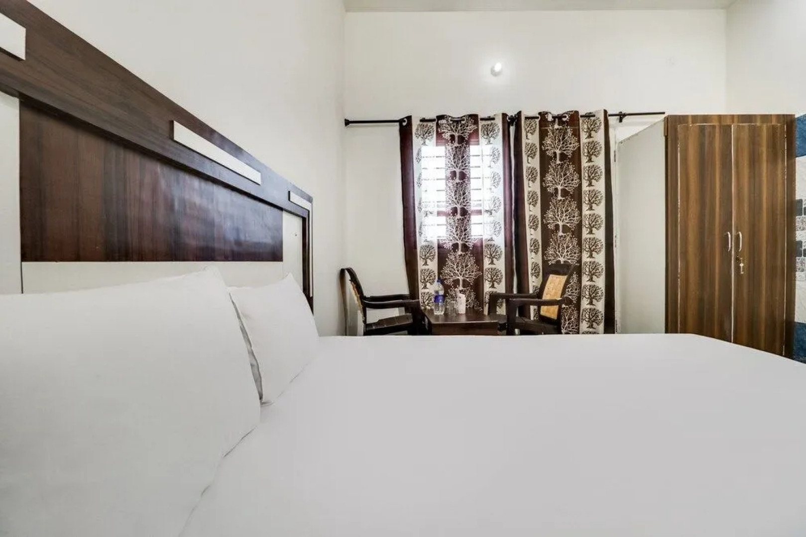 Spot On 48646 Hotel Gvrh