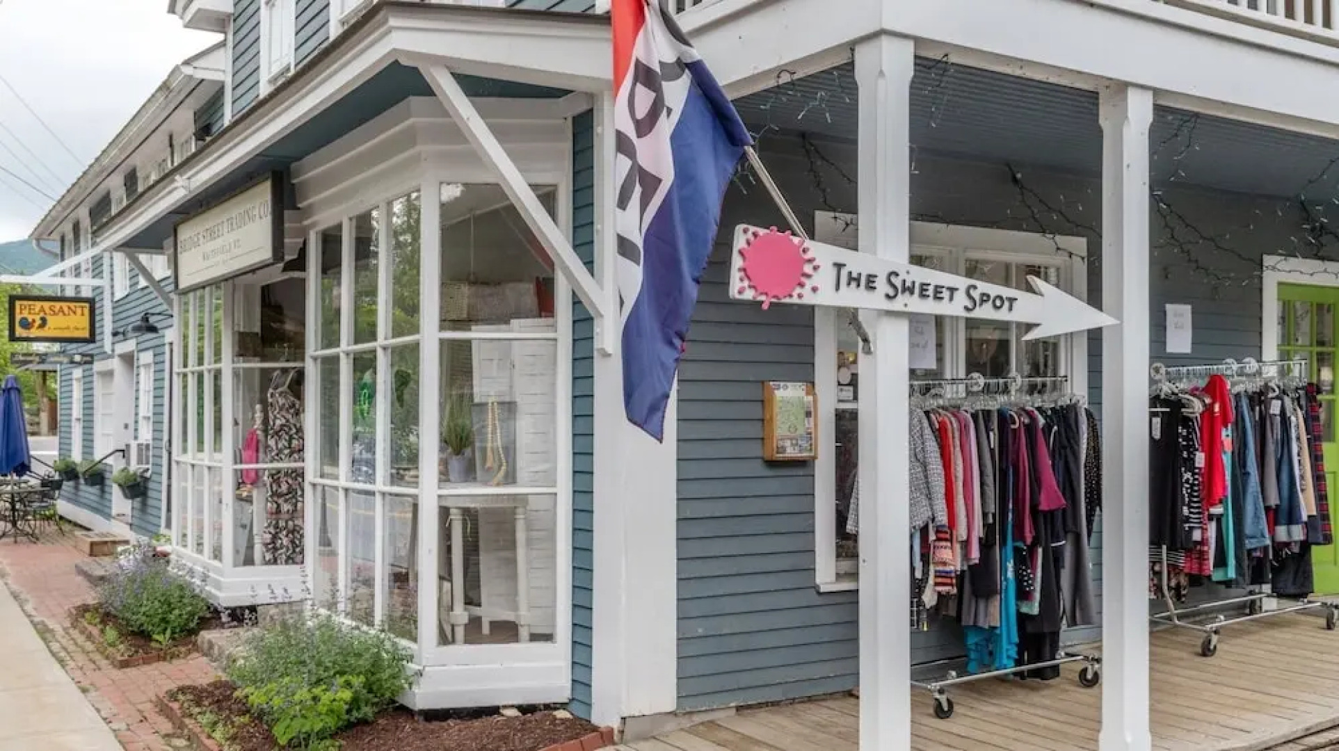 14 Snowside 2 Bedroom Condo by RedAwning