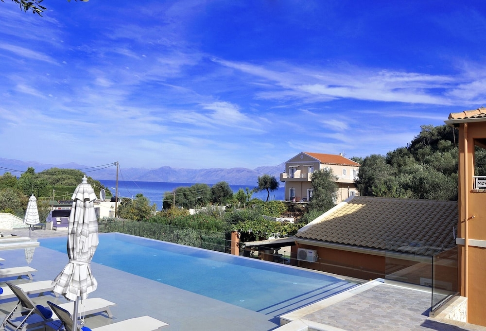 Pyramid City Apartments