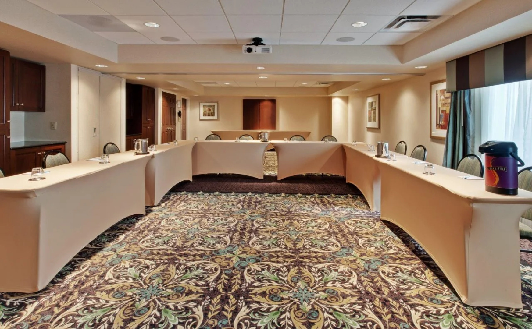 Staybridge Suites Williamsville Buffalo by IHG