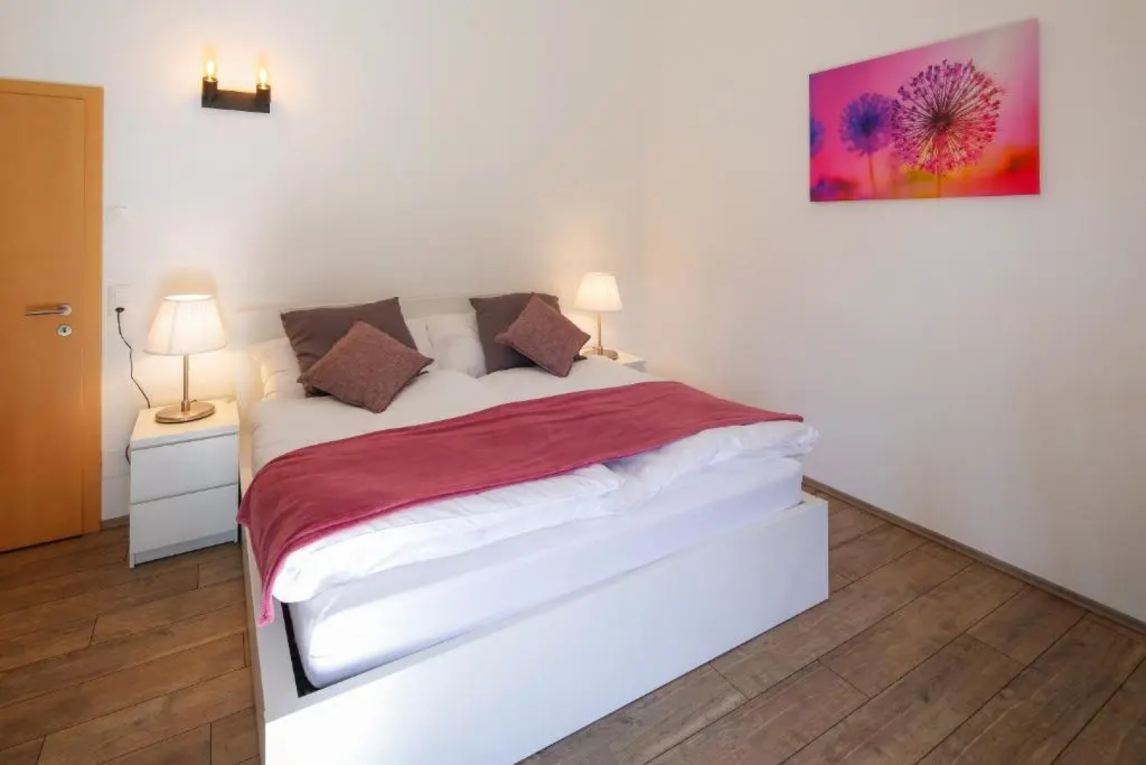 Modern and Cosy 5 Rooms Penthouse With Stunning View