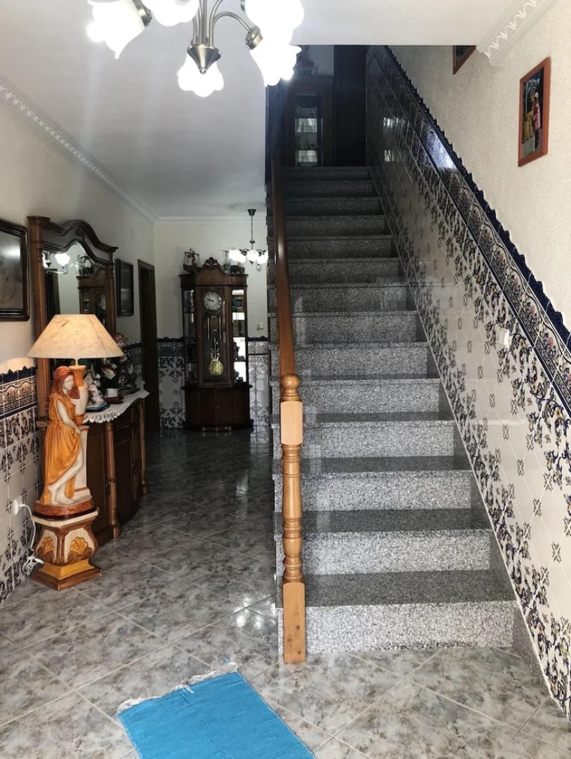 House With 4 Bedrooms in Cortiçada, With Wonderful Mountain View, Enclosed Garden and Wifi Near the Slopes