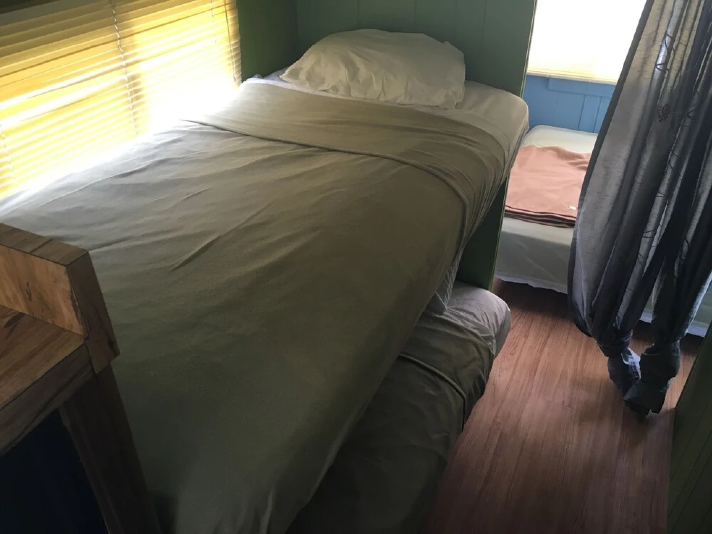 Smuggler's Cove Resort and Marina