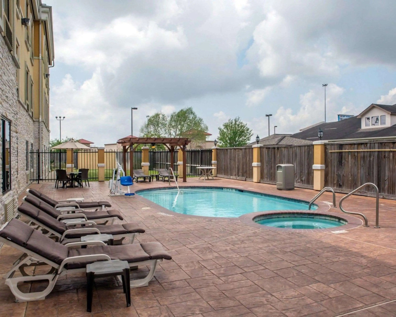 Sleep Inn And Suites Pearland - Houston South