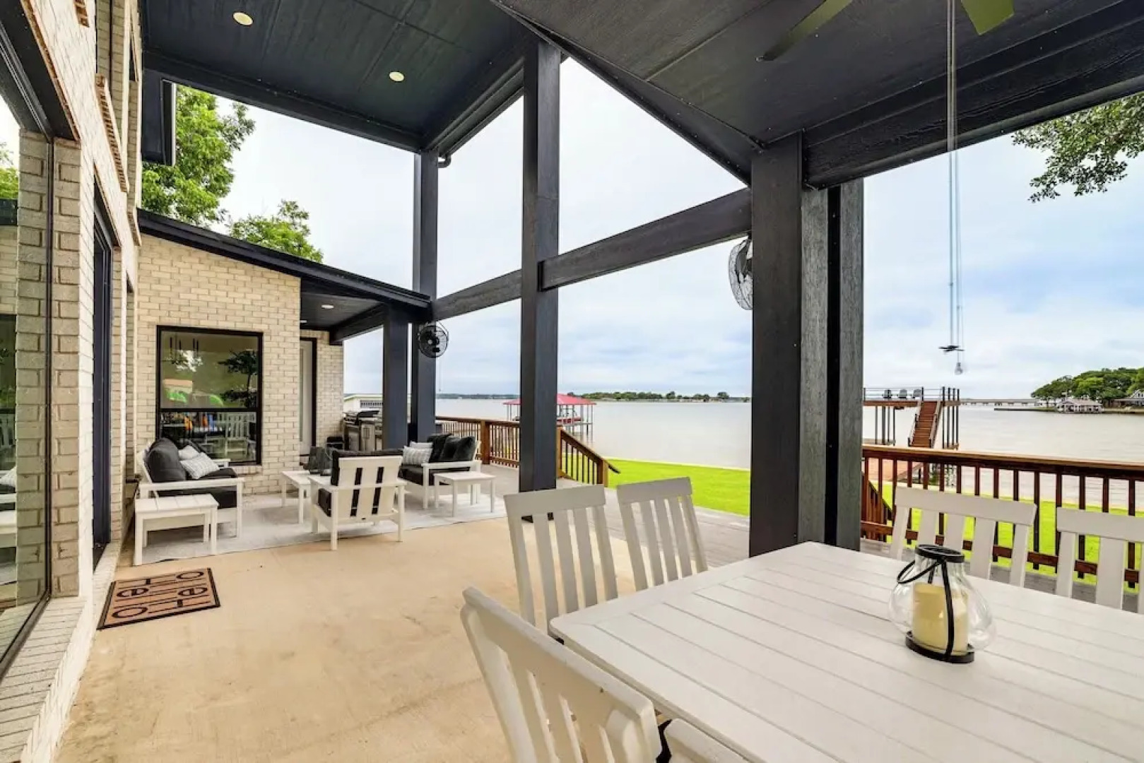 Dock & Hot Tub! High-end Cedar Creek Lake Retreat