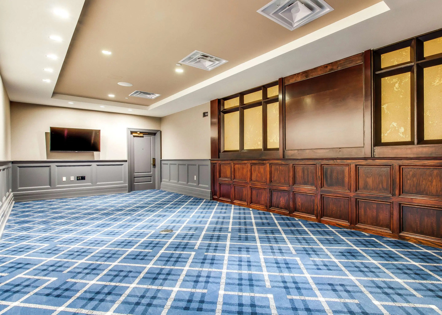 The Campbell House Lexington, Curio Collection by Hilton