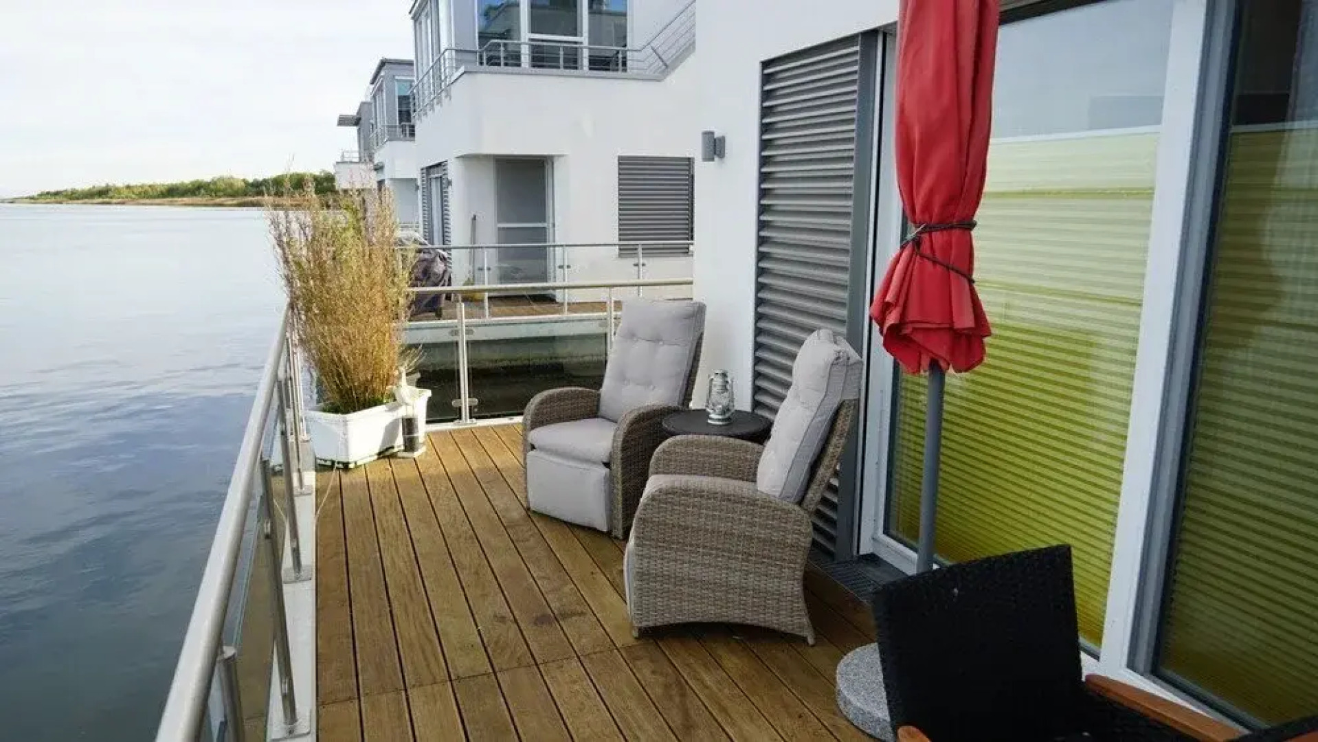 Schwimmendes Ferienhaus Robby II