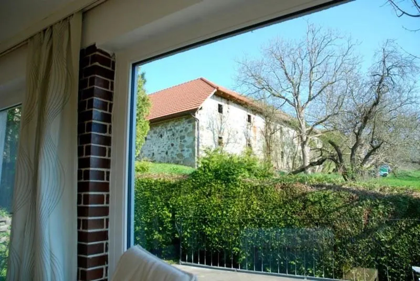 Apartment Sternentor