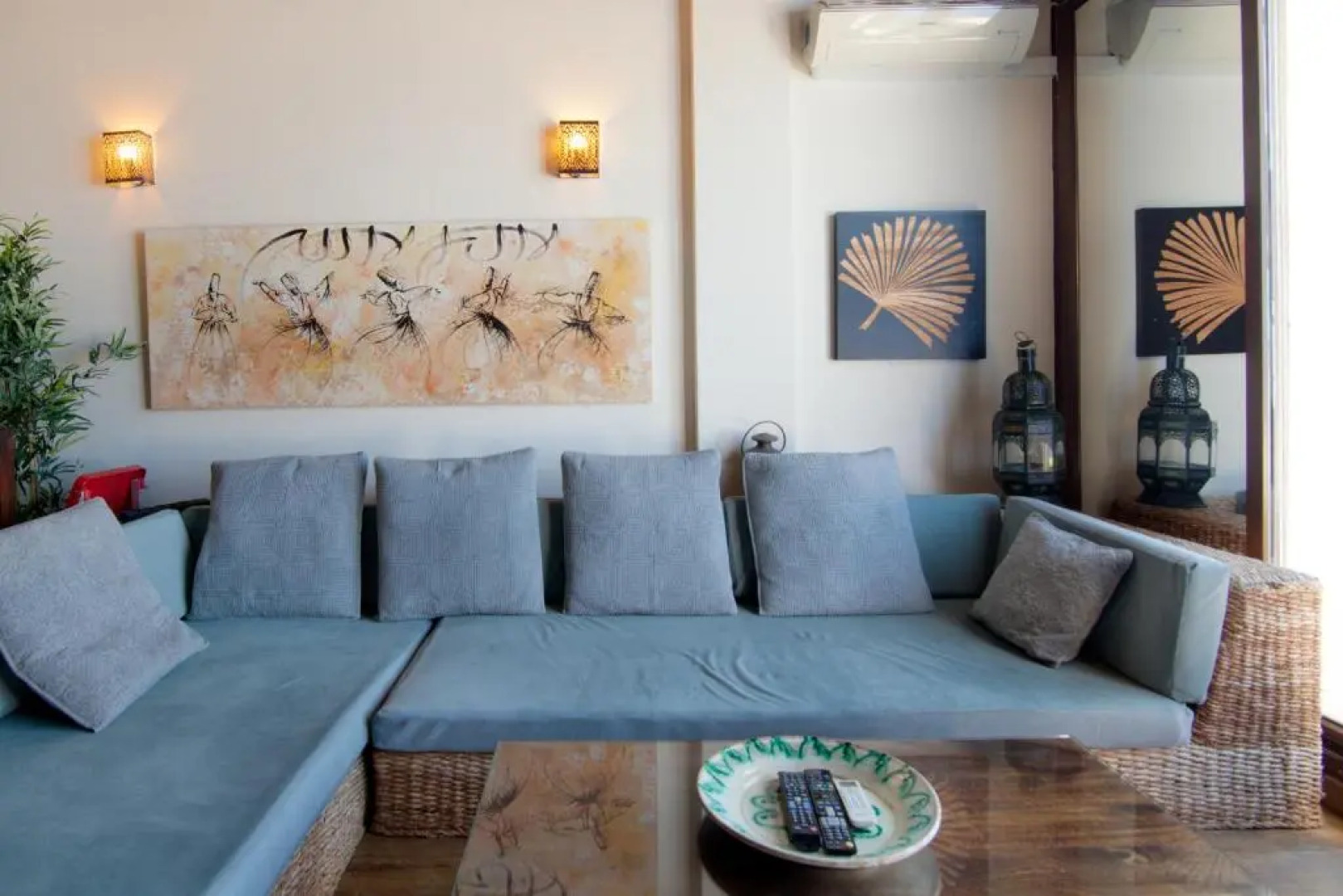 Lances Beach Penthouses