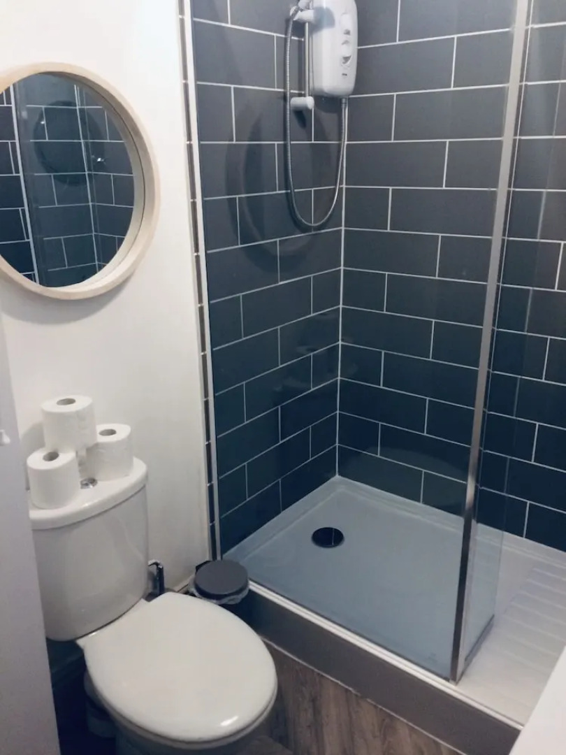 Air Sanitizers and Full Anti-Bacterial Cleaning Between Guests - Nancie's Place