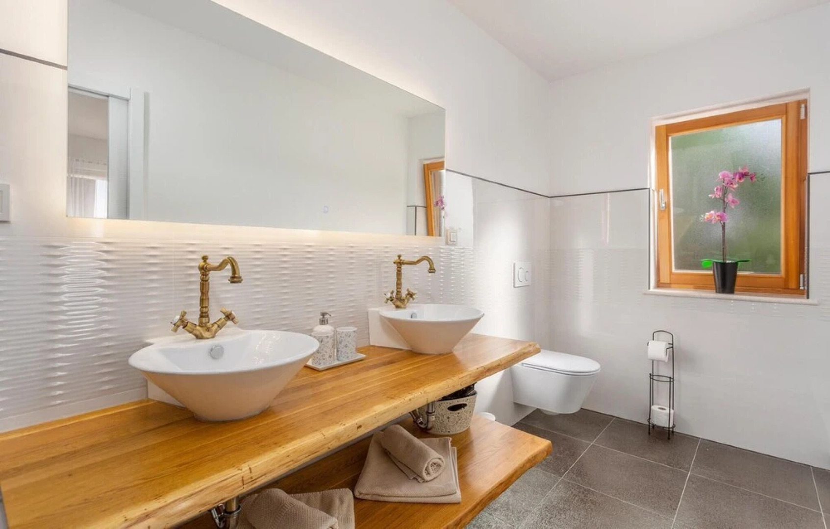 Amazing Home in Krk With Sauna, Wifi and 4 Bedrooms