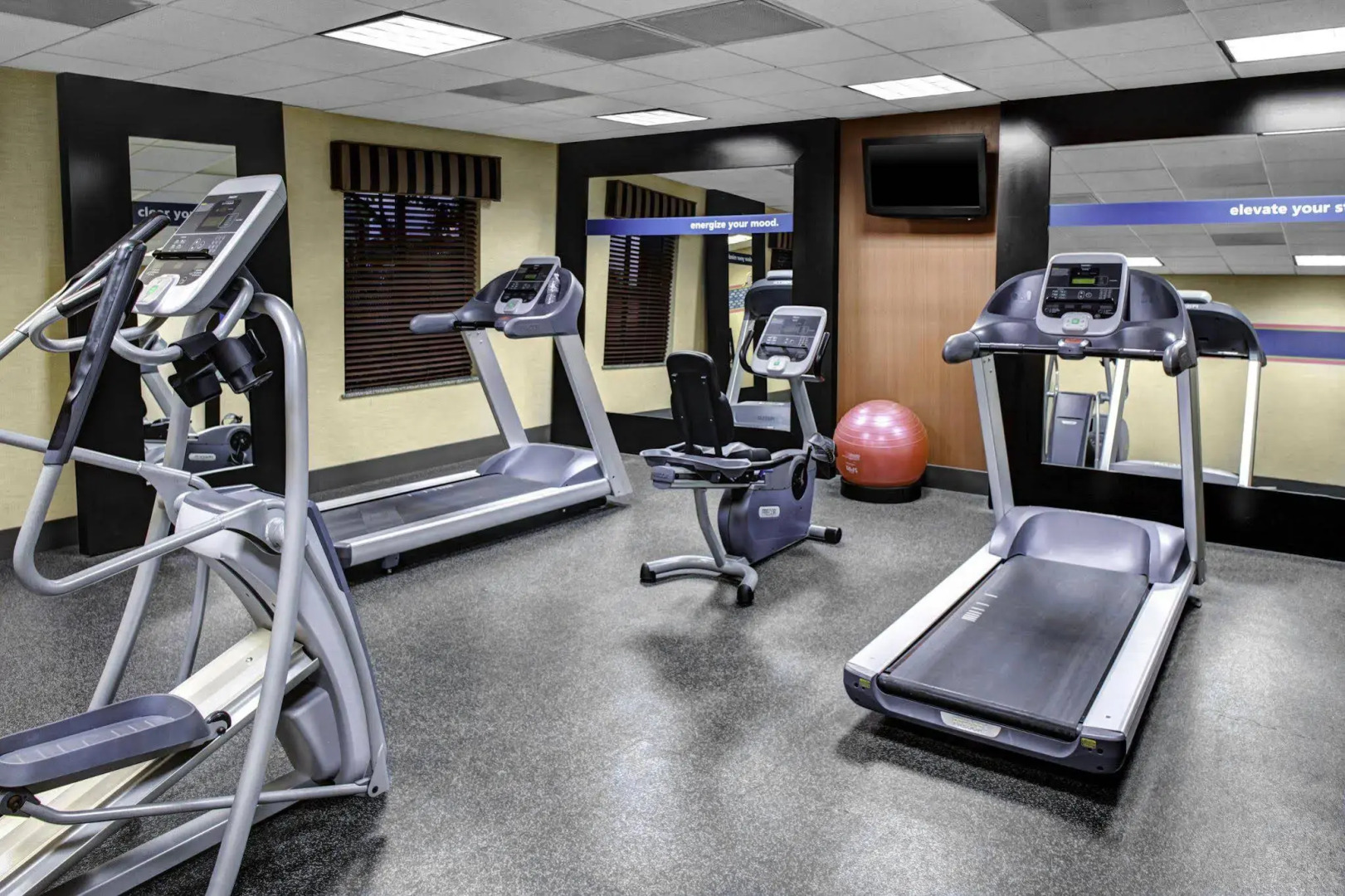 Hampton Inn & Suites Bakersfield/Hwy 58, CA