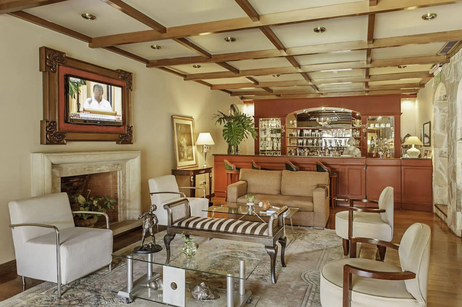 Las Lomas Casa Hotel