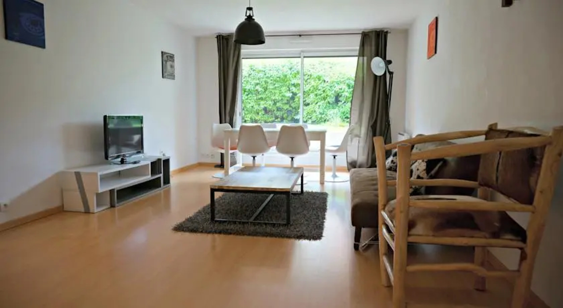 Little Suite - Nicolas