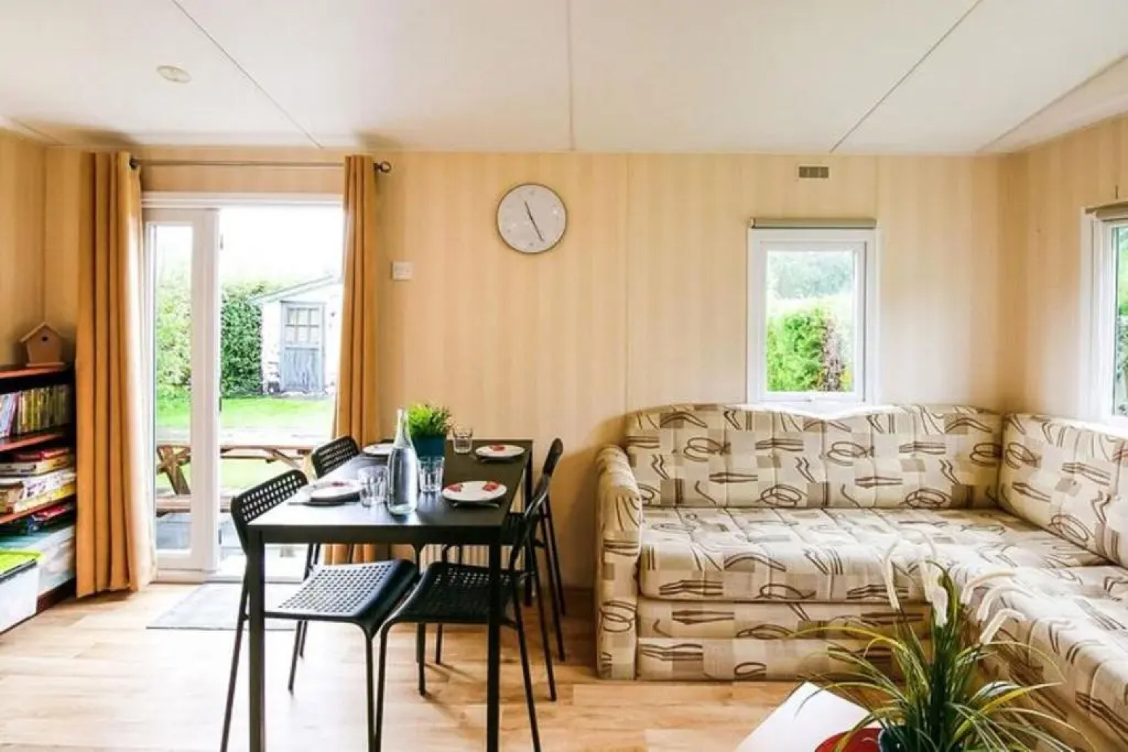 Chalet Renesse aan Zee - J10