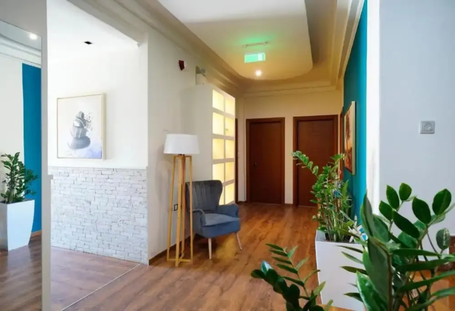 Kamelia & Semeli Hotel