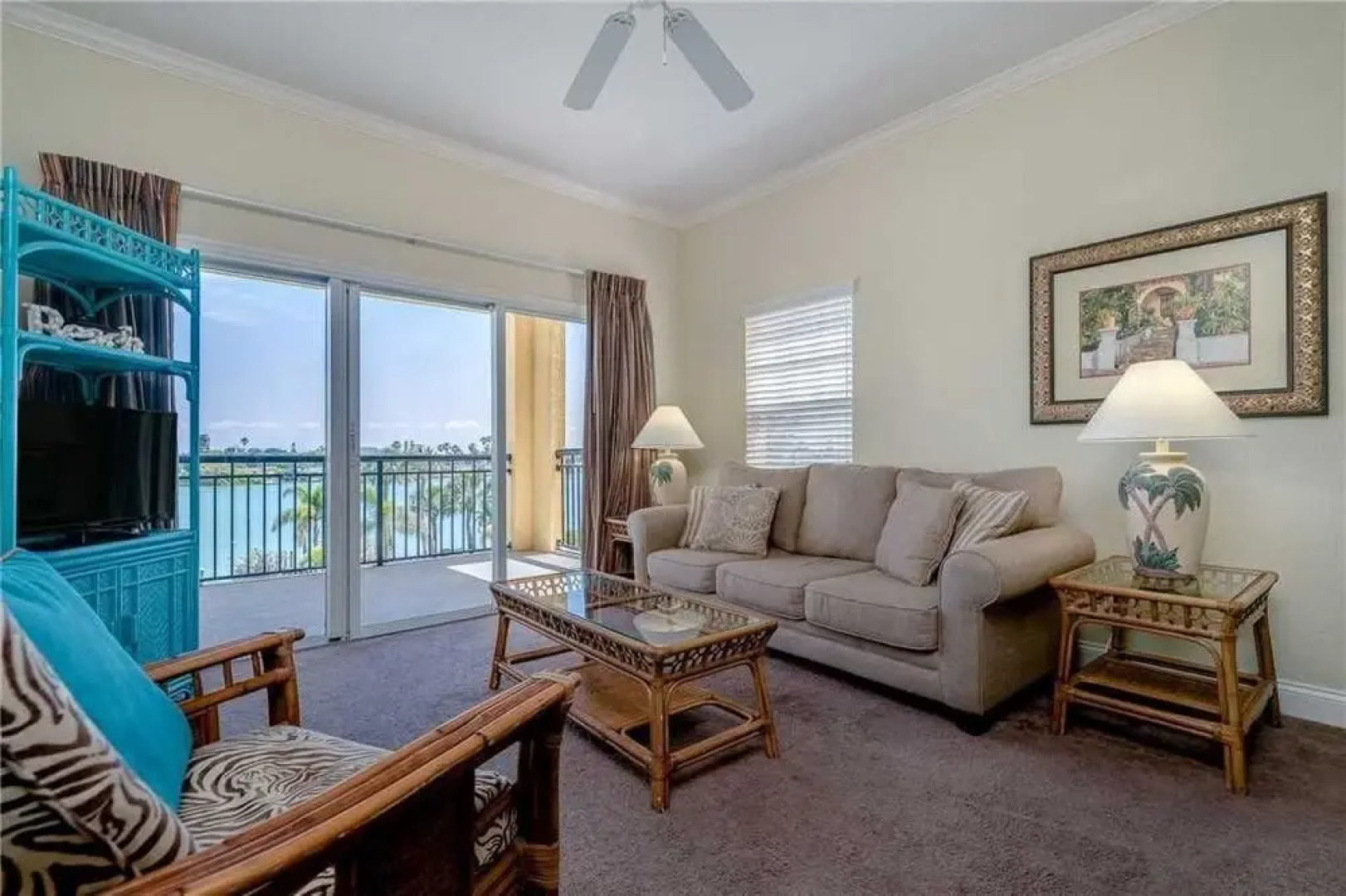 207 - Palms of Treasure Island