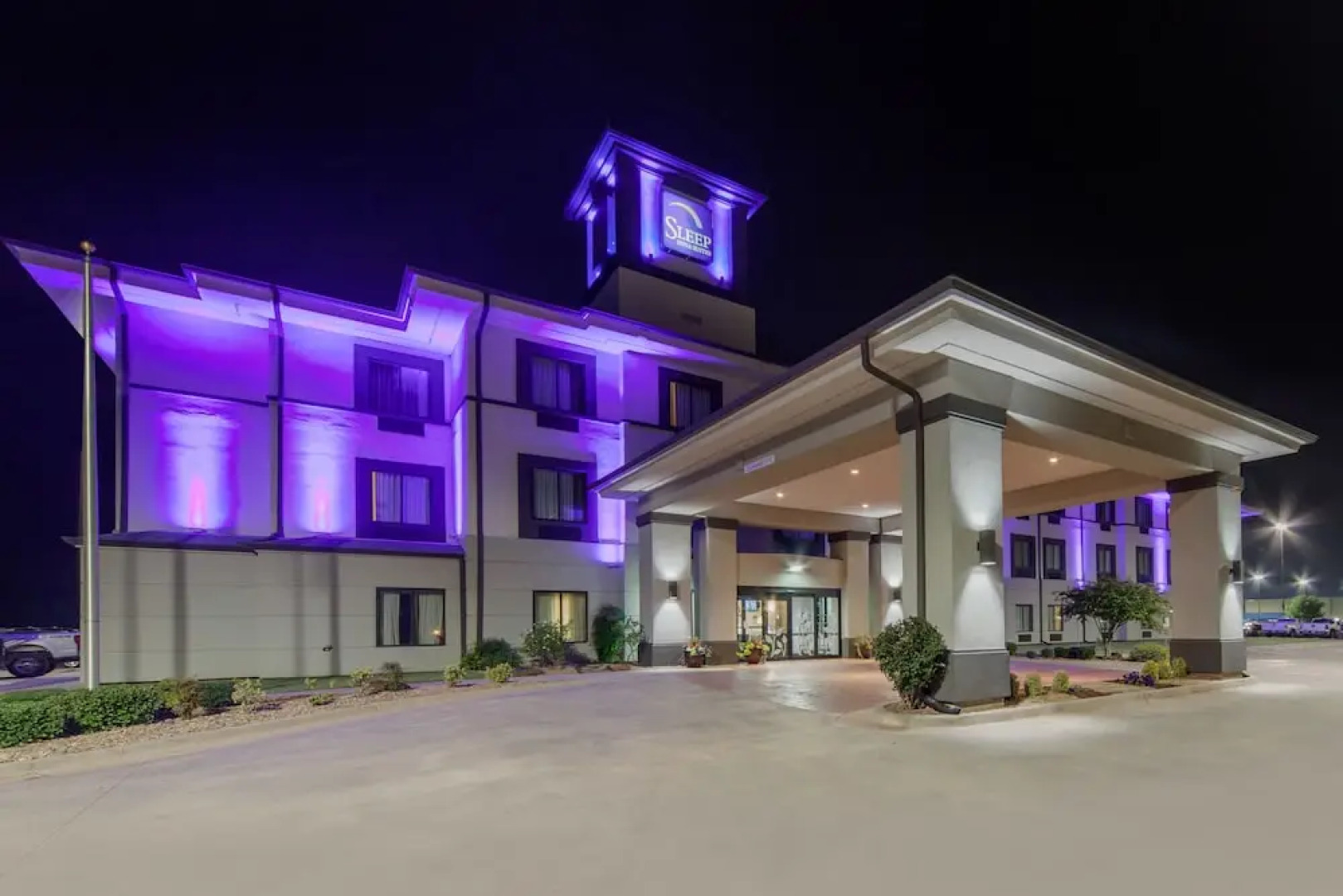 Sleep Inn & Suites