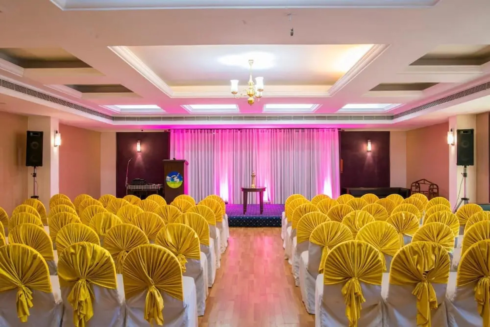 Golf View Hotel and Suites