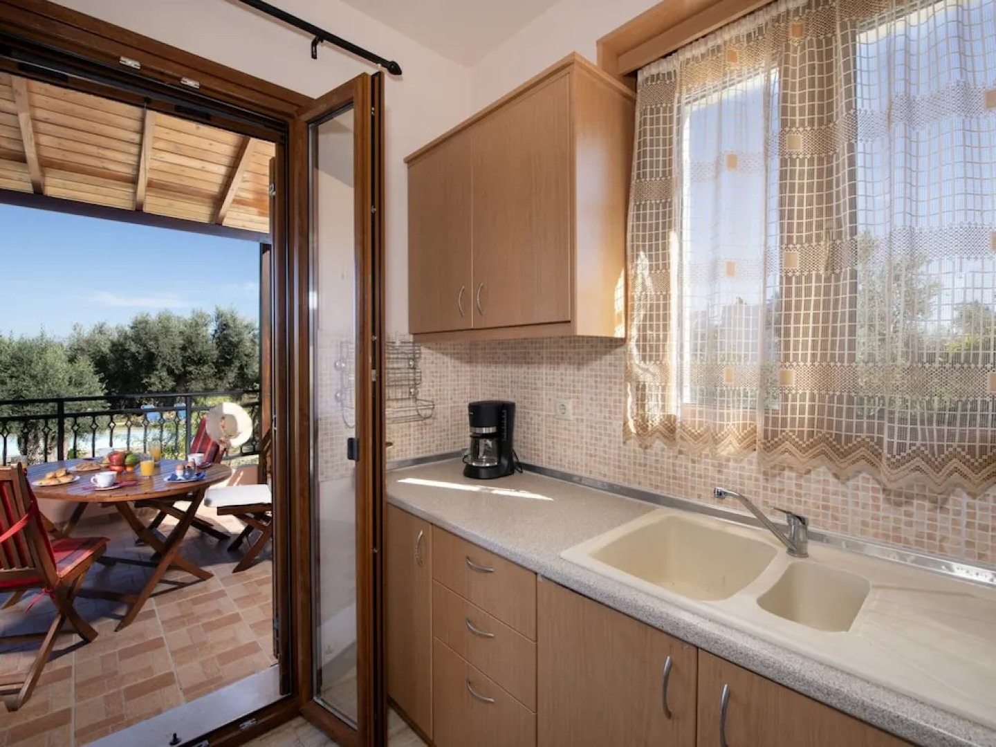 Modern Holiday Home in Sfakaki