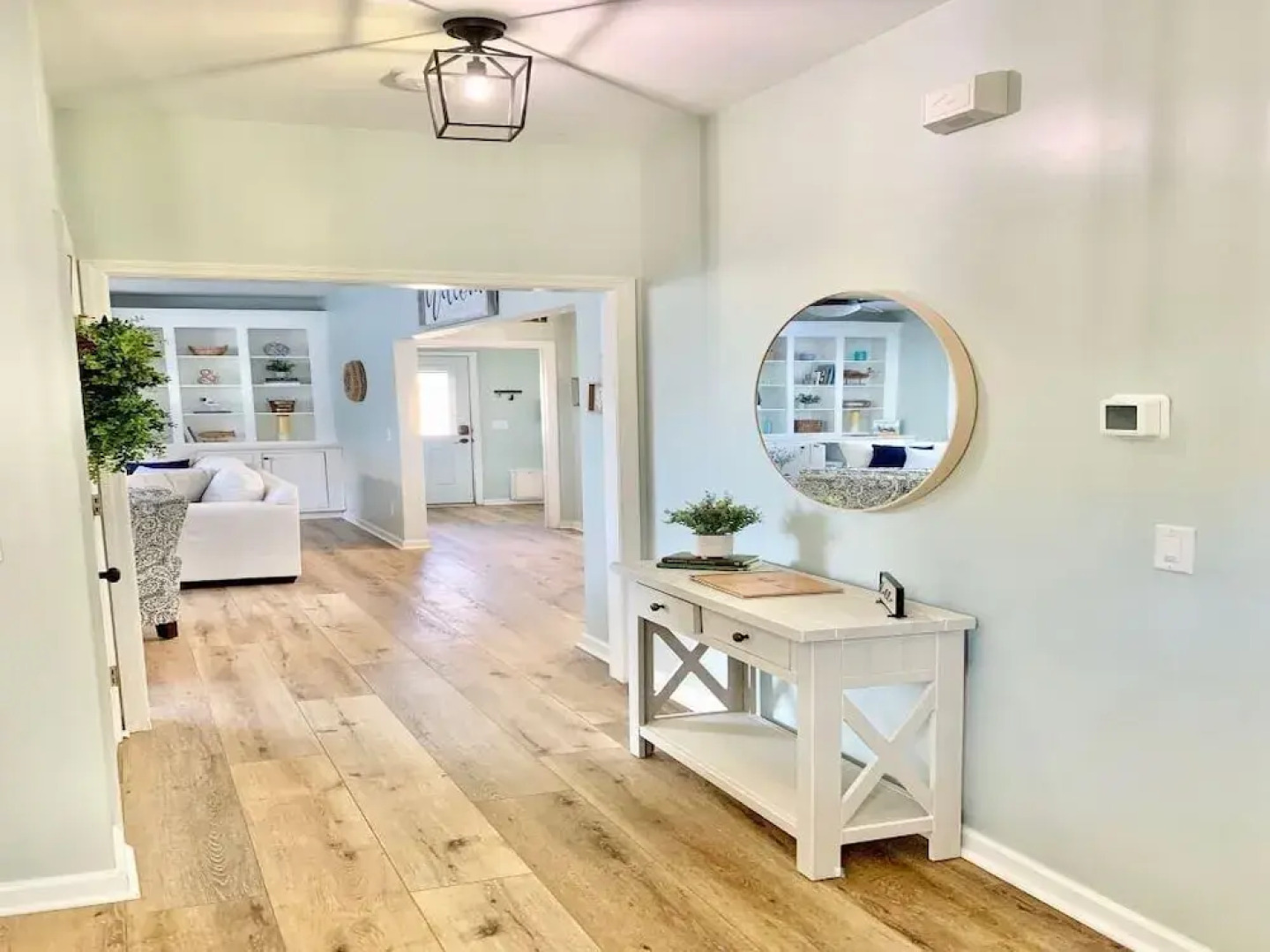 Saltee Cove Coastal Getaway - Charming 3 Bedroom/2.5 Bath Lowcountry Cottage