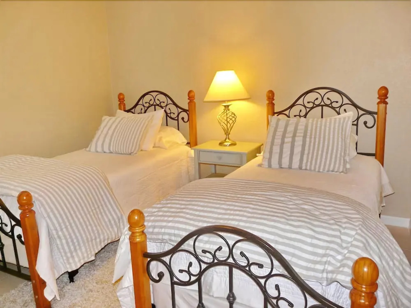 264 Castaways Street