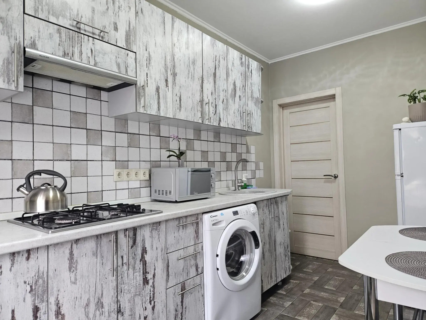 На Медном переулке 1