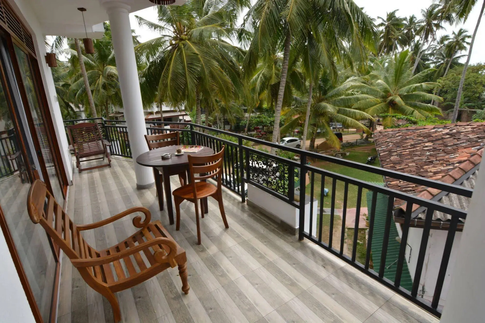 Sea View Beach Unawatuna Hotel