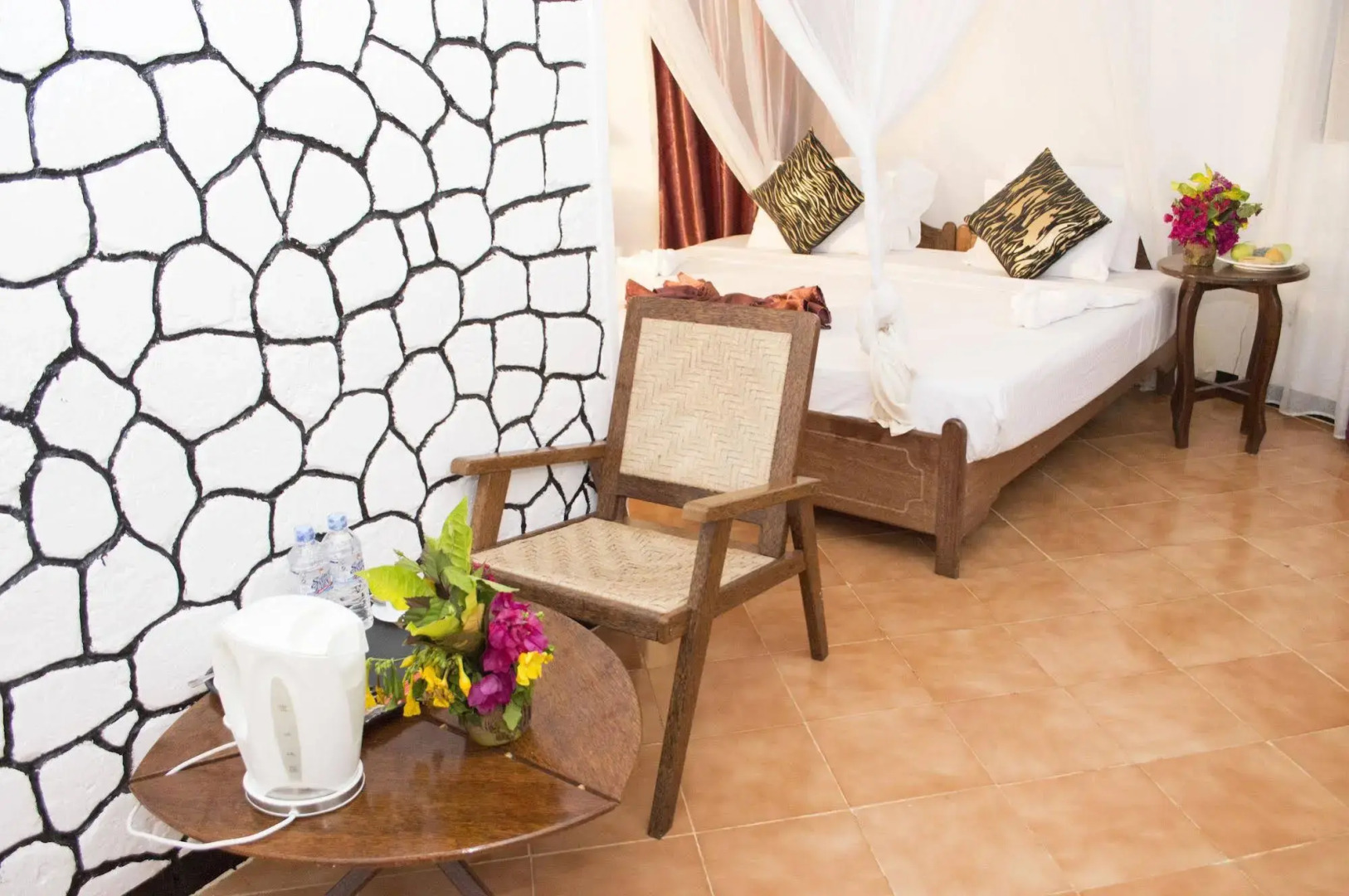 Antonio Beach Hotel and Spa