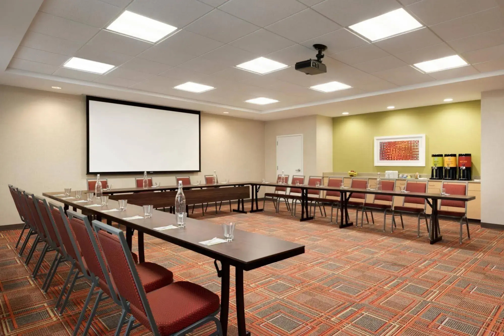 Home2 Suites By Hilton Milwaukee Brookfield