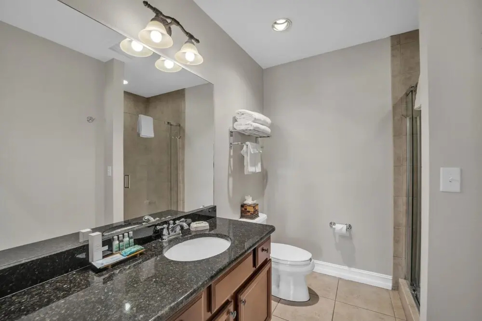 2 bedroom Tampa Condo at Private Golf Course 2 Condo by RedAwning