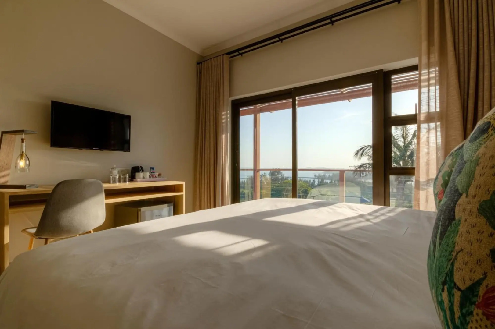 The Ridge Guesthouse