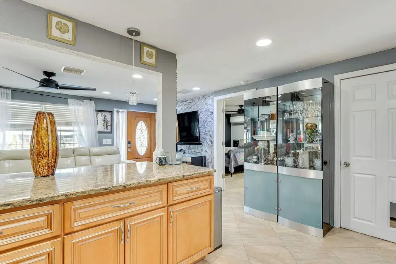 8 Mi to Sunset Beach: Home w/ Large Patio + Pool!