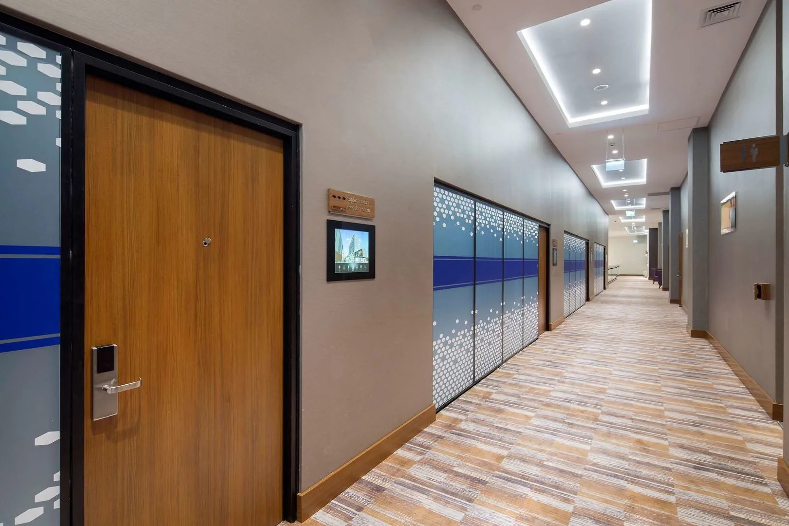 Hampton By Hilton Kocaeli Symbol