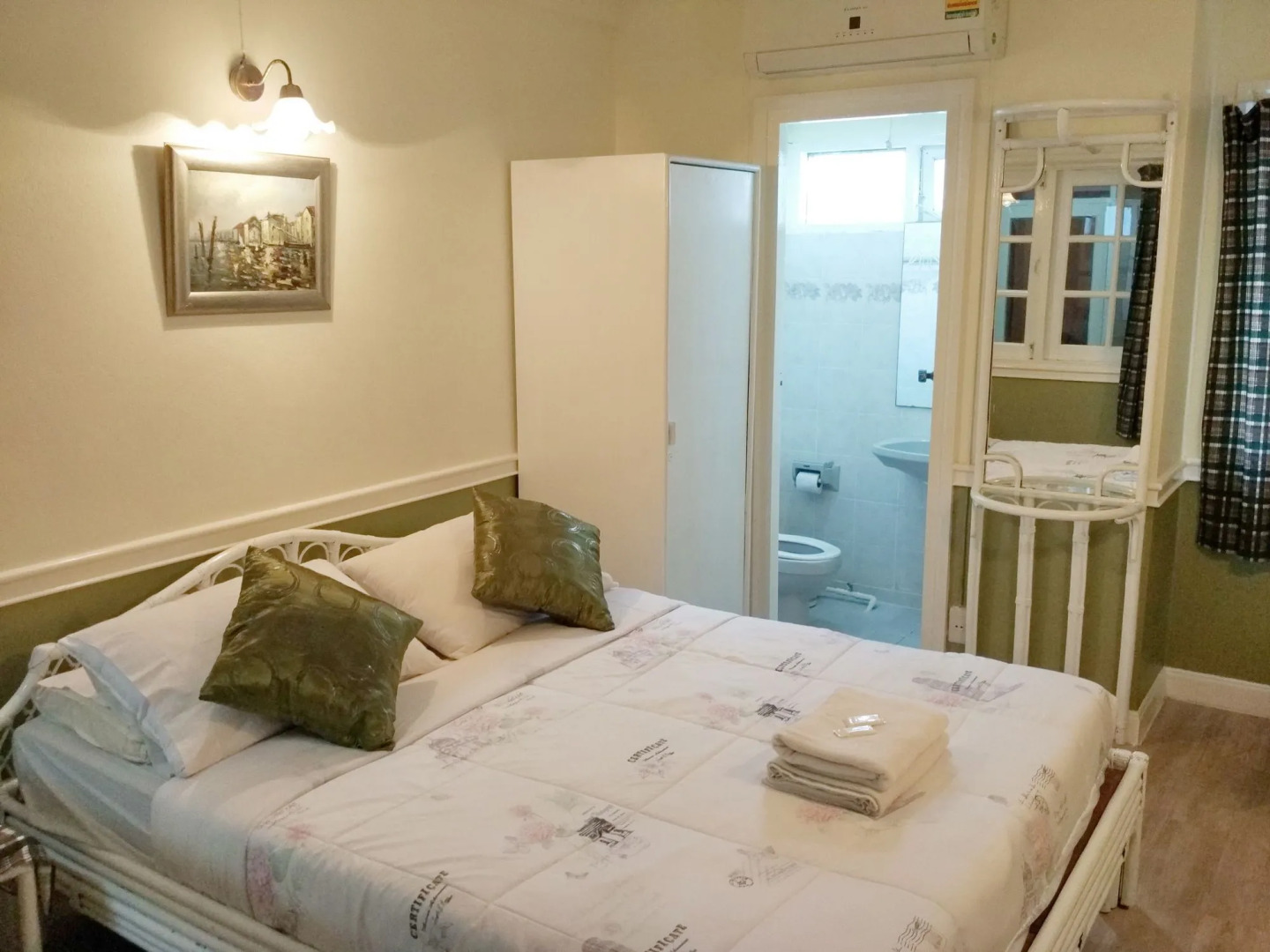 White Lodge Hotel Bangkok