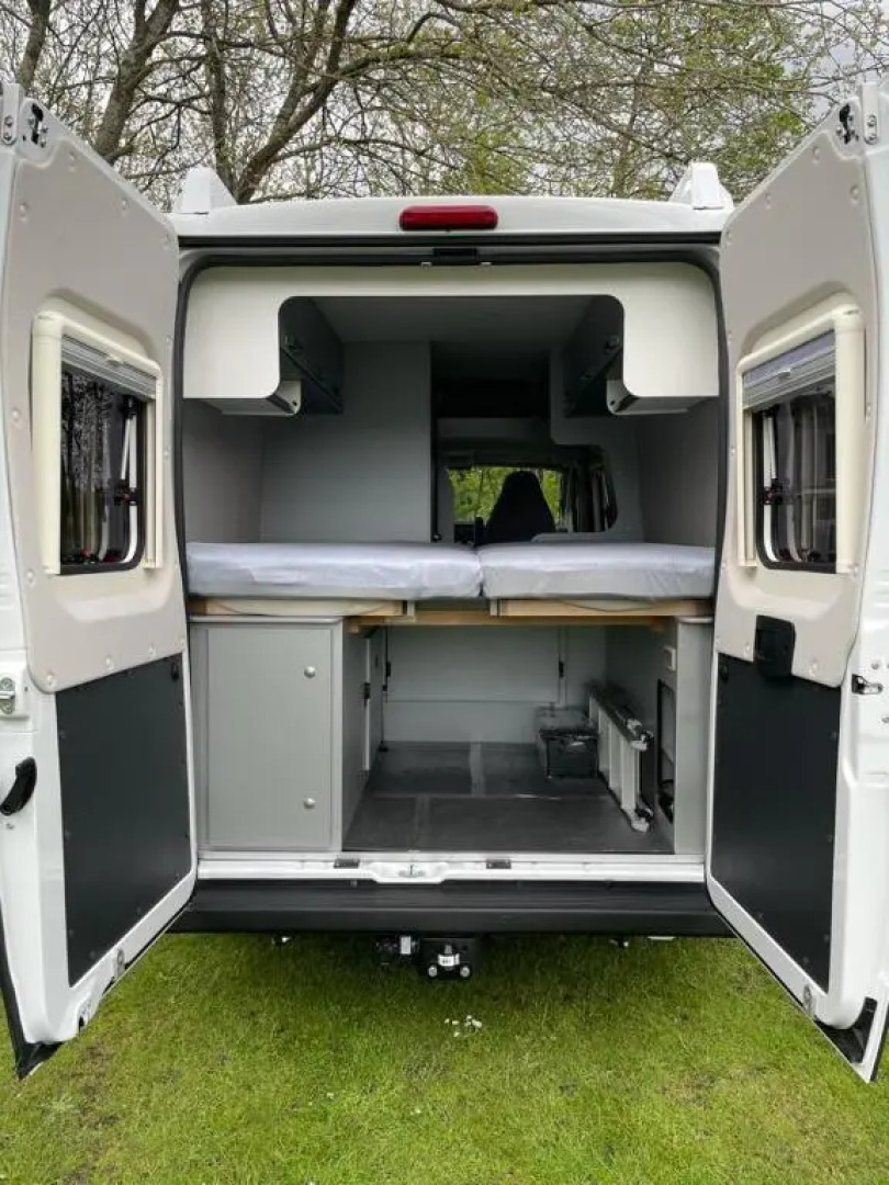 Camper Van Koje 31