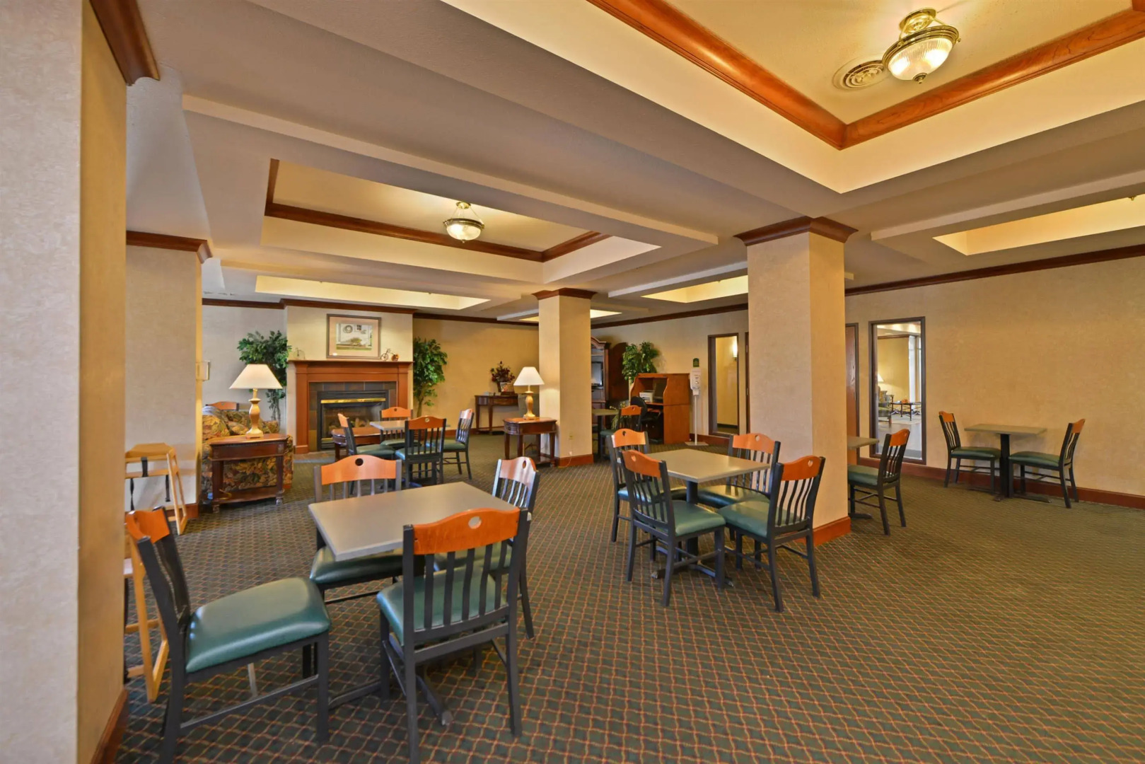Best Western Plus Sparta Trail Lodge