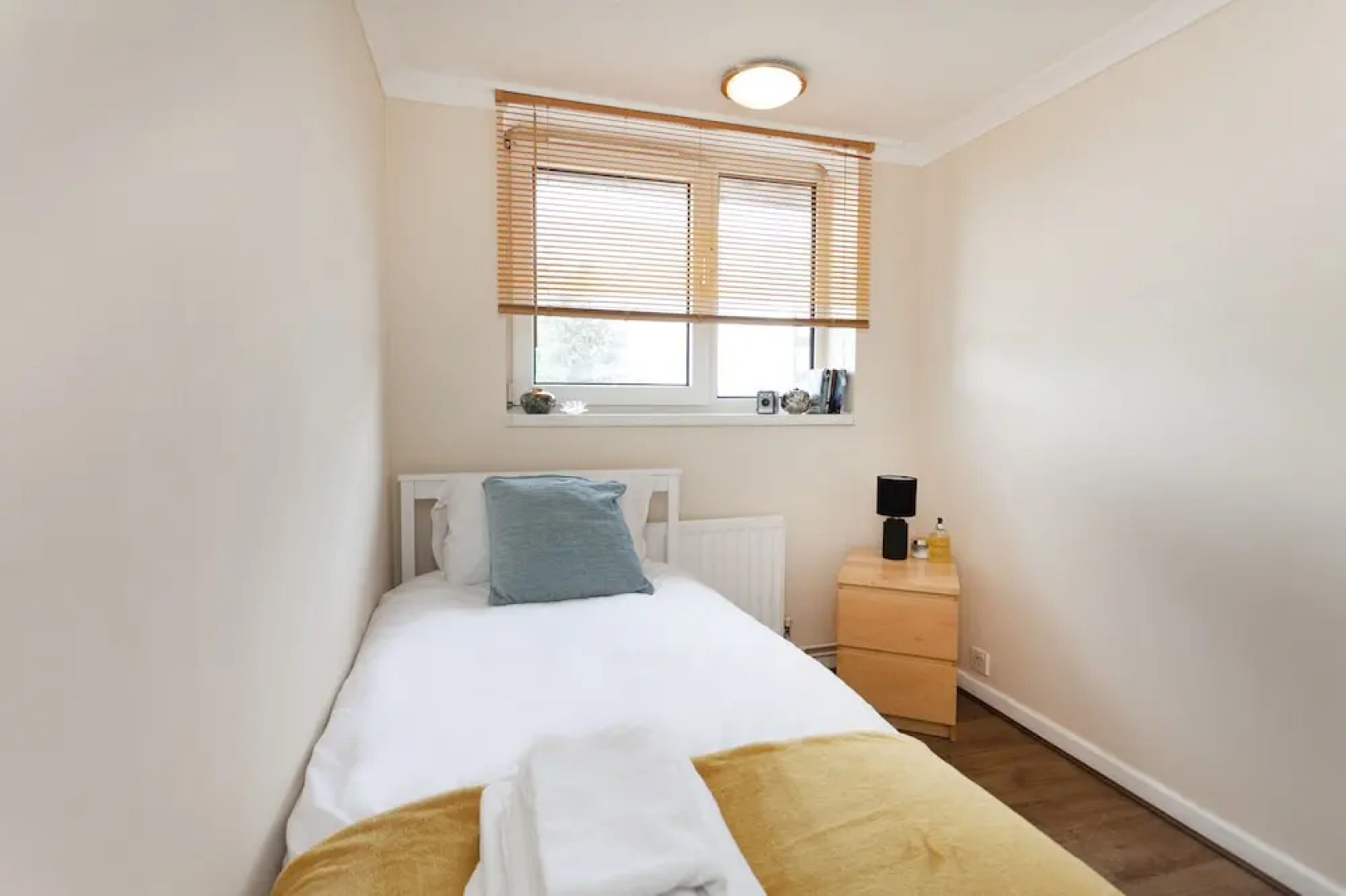 Longlyn 3 bedroom apartment