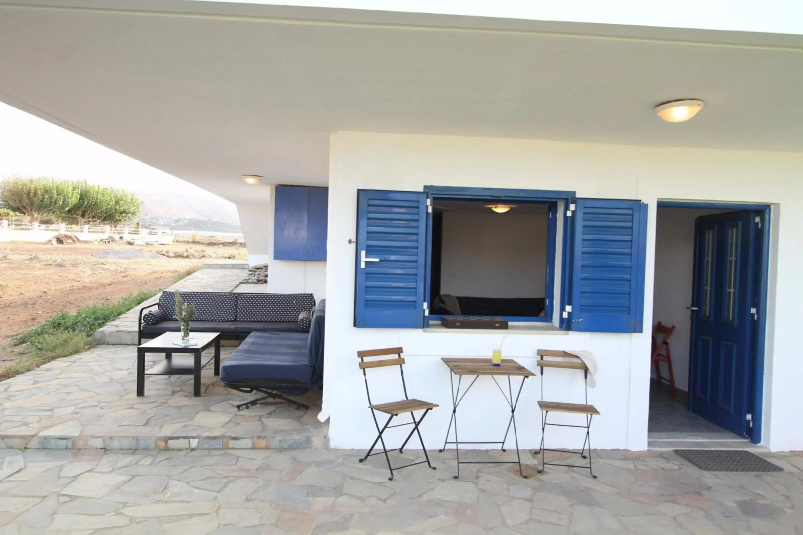 Mantilida Villa & Studio