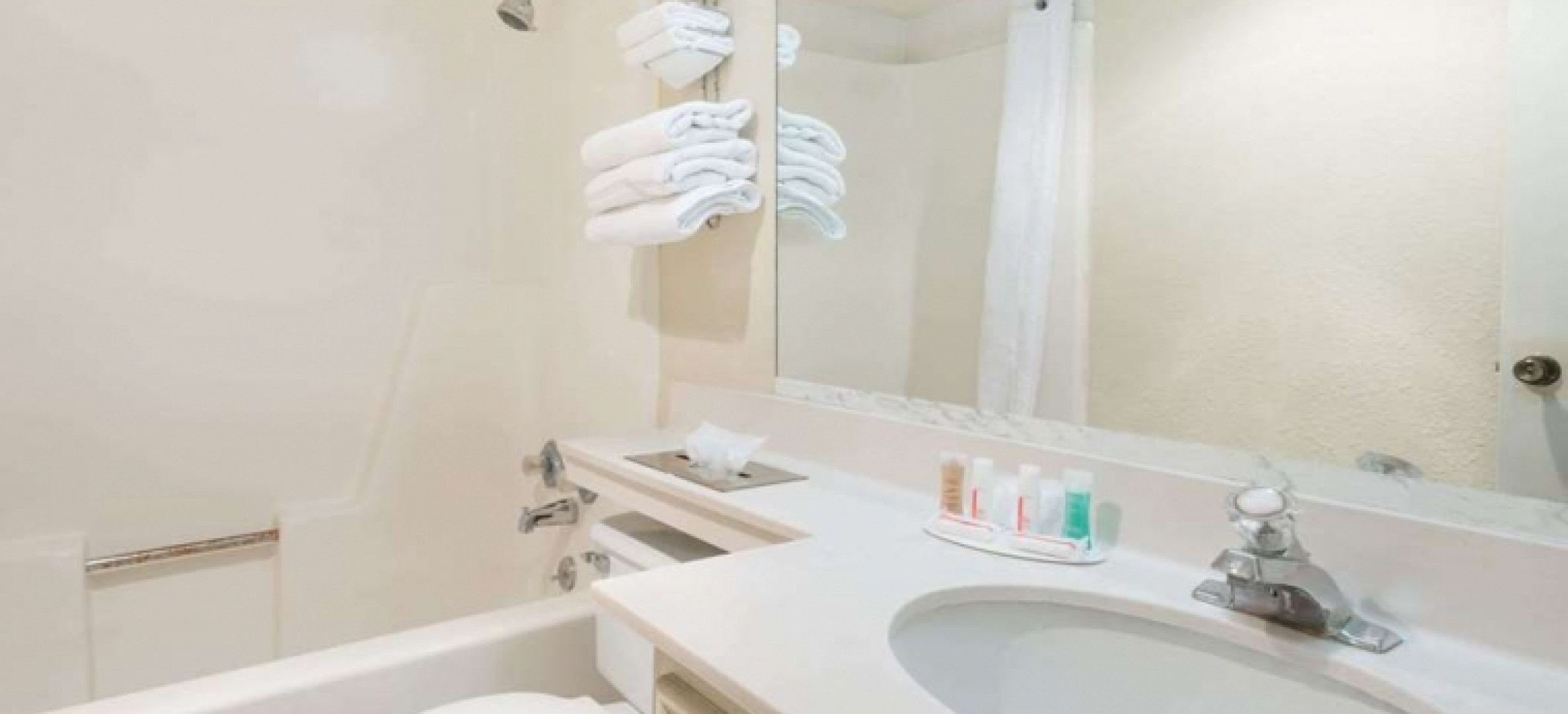 Travelodge Airport Platte City