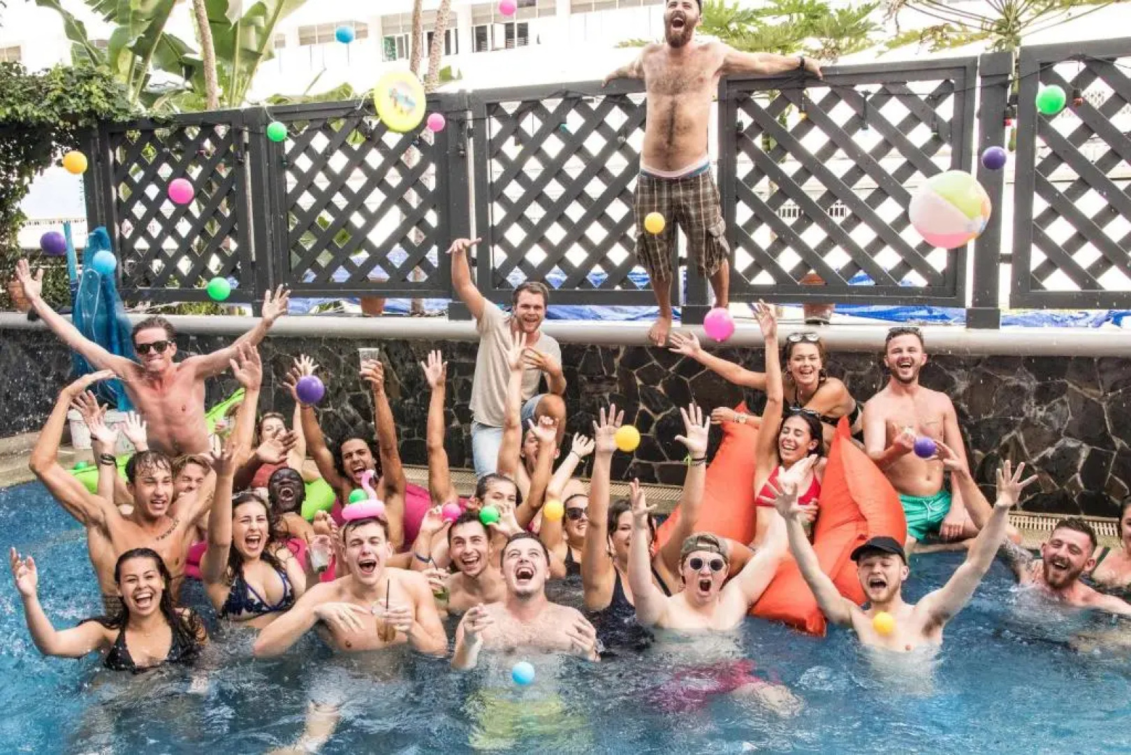 Mad Monkey Bangkok Hostel - Adults Only