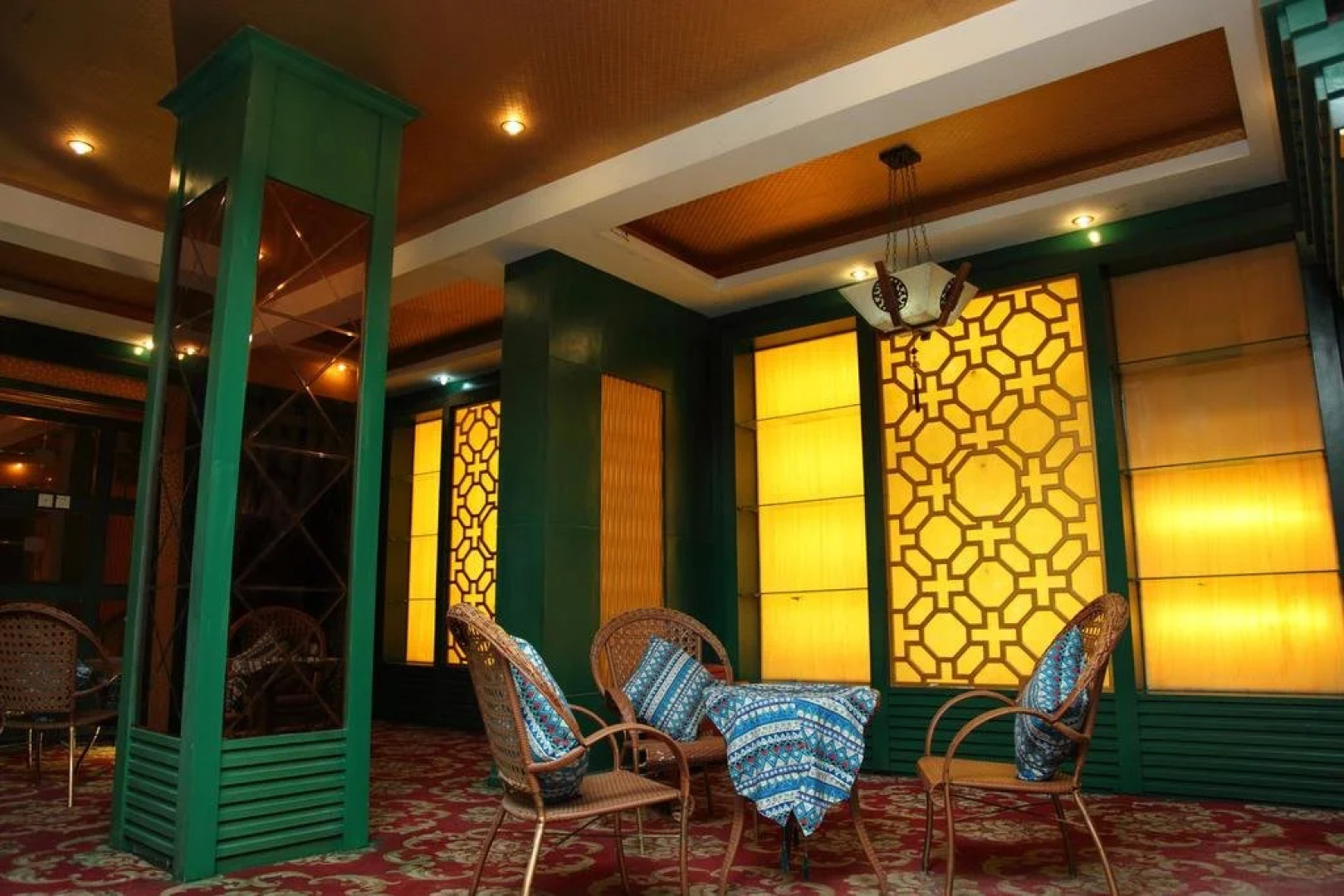 TOWO Shangpin Hotel Jiuzhaigou Branch