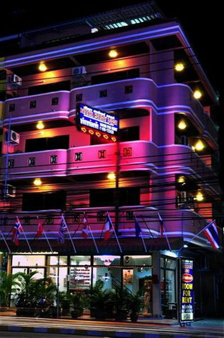 Pattaya Holiday Lodge