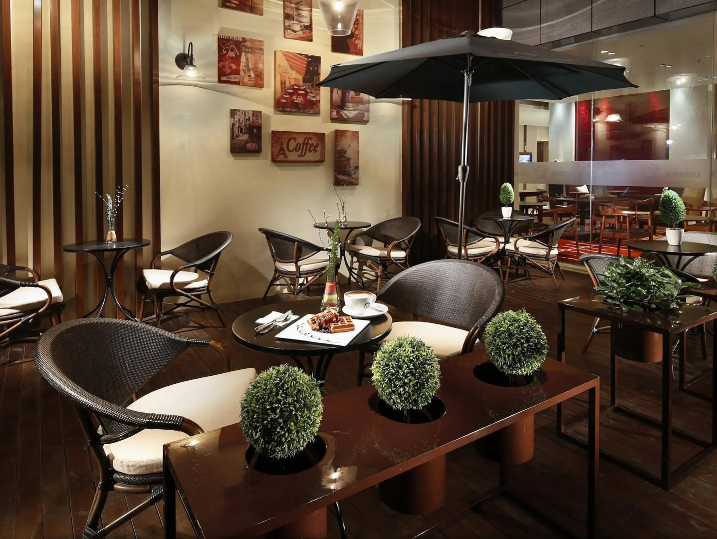 Lia Charlton Hotel Shenzhen