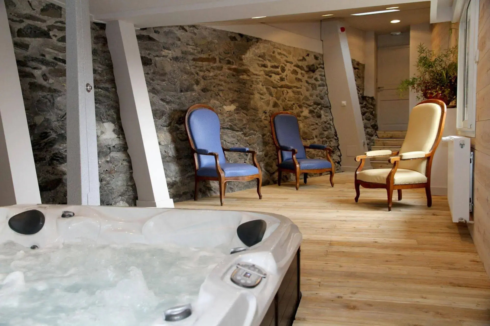 Le Central Hôtel - Restaurant