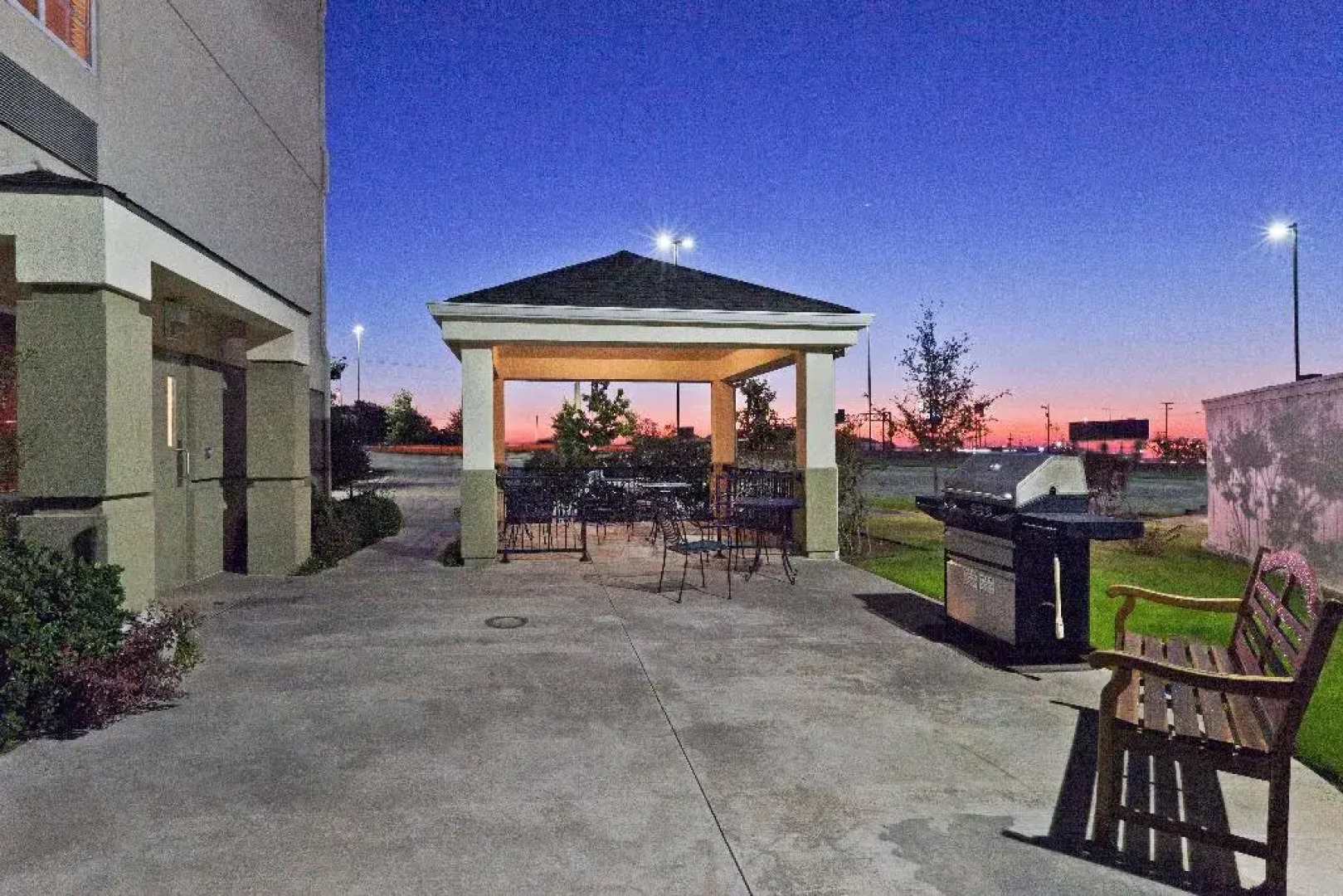 Candlewood Suites Wichita Falls @ Maurine St.