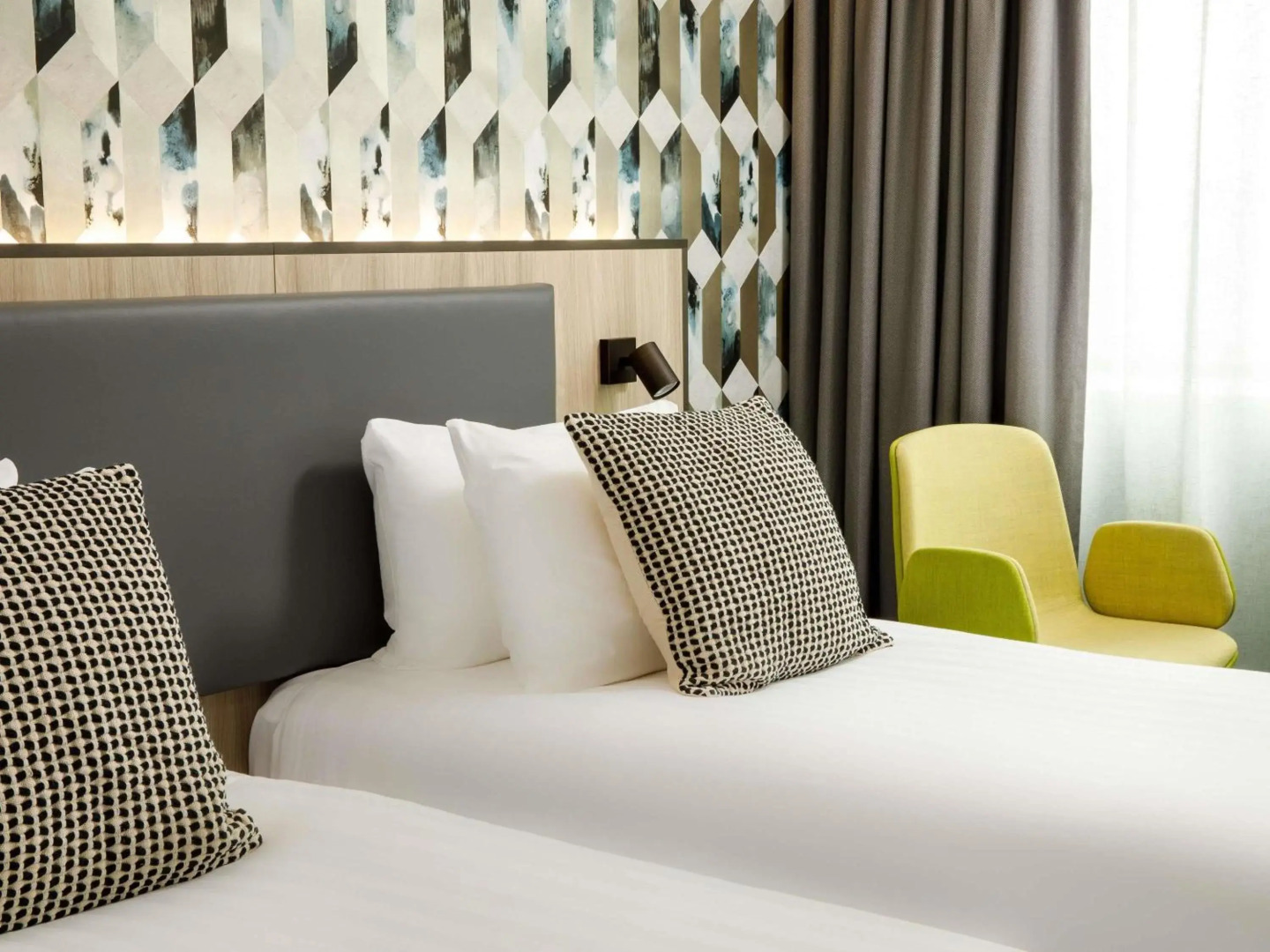 Mercure Newport Hotel