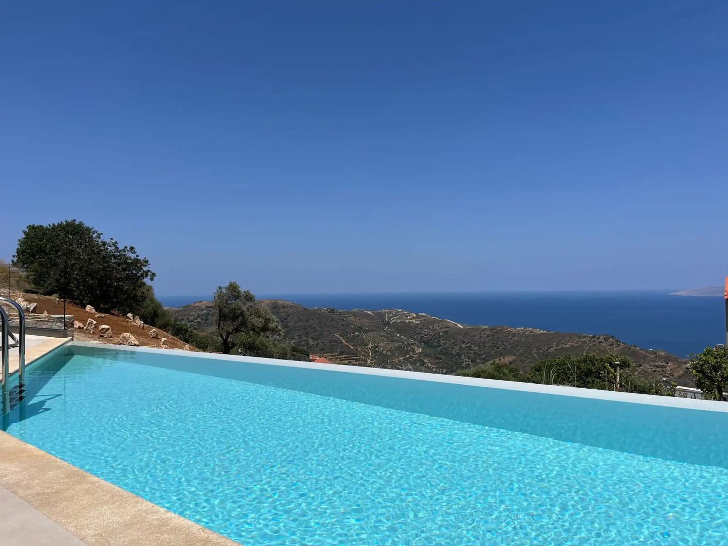 Plethora Luxury Suites