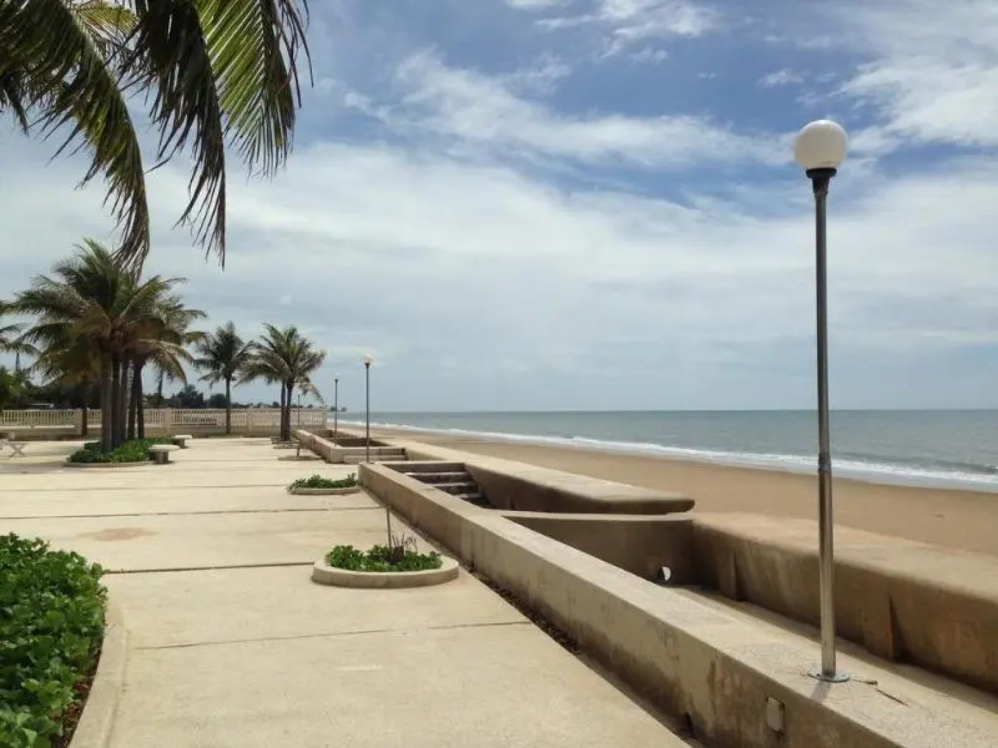 Baan Talay Samran Villa