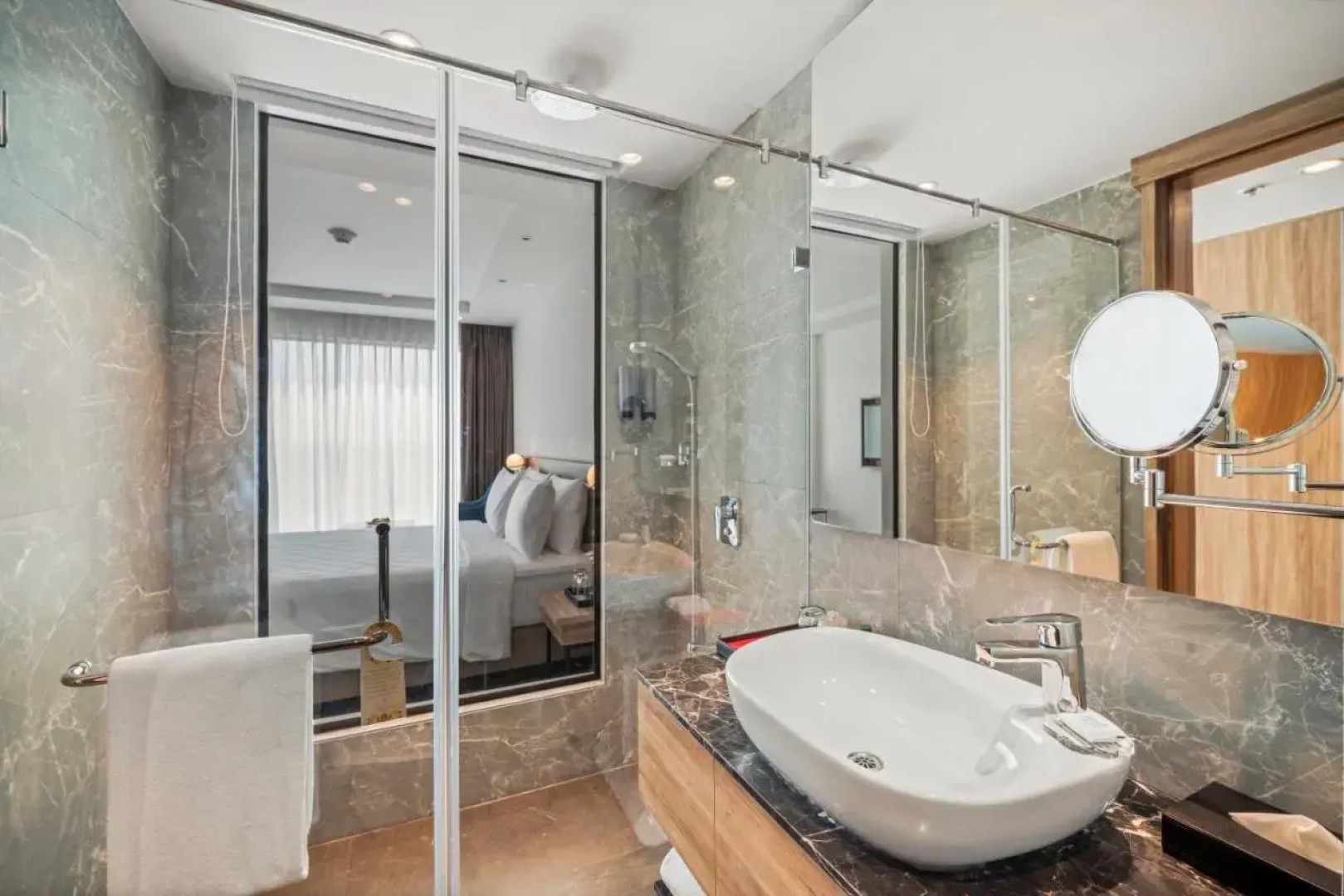 Grand Vijayawada by GRT hotels